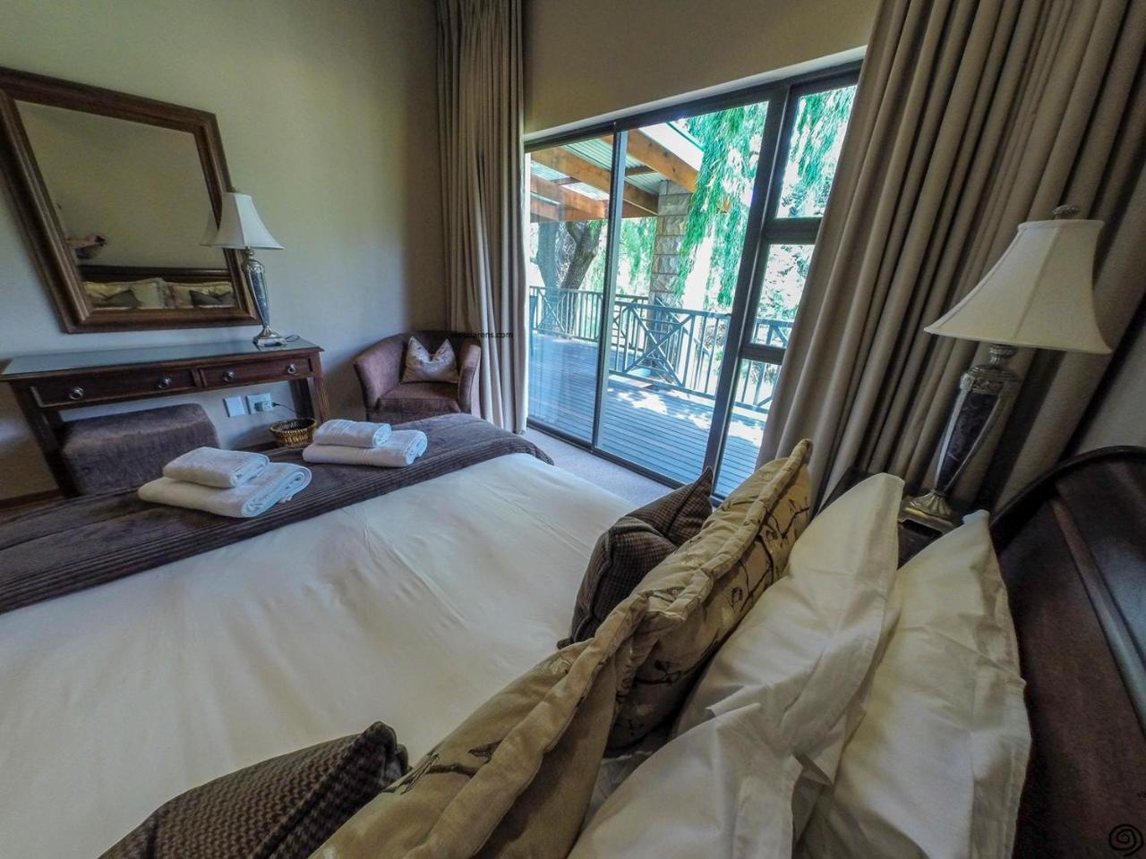 Willow Creek * Clarens